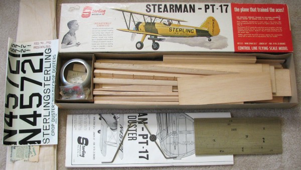 Sterling Stearman PT-17 Trainer Biplane Kit - Airplanes and Rockets