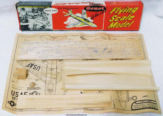 Comet F-86D Sabre Jet kit box, parts, and plans - Airplanes and Rockets