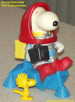 Snoopy Astronaut, 1979 Knickerbocker - Airplanes and Rockets