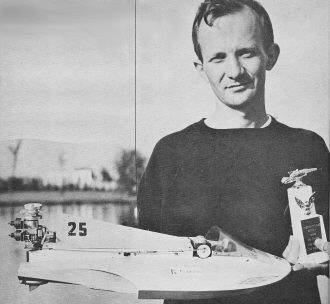 Dick Hanson of the Chicago Model Power Boat Association - Airplanes and Rockets