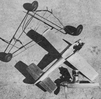 2-pin, 1-wheeled dolly - Airplanes and Rockets
