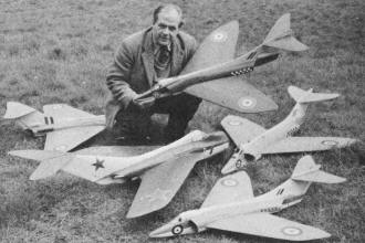 Surrey's Norman with five fine flying radio controlled ducted-fan jets - Airplanes and Rockets