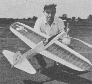 Ray Brown's Merco .35 "Coy-Lady" is indicative of G.B. stunters - Airplanes and Rockets