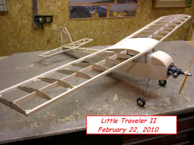 Little Traveler II on 2 feet - Airplanes and Rockets