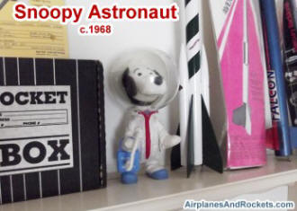 Mattel Snoopy Astronaut Doll - Airplanes and Rockets