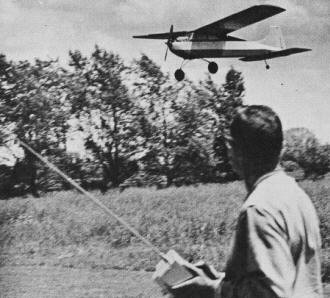 The end of a perfect flight - Bernie Williams brings the Cruiser in for a dead stick landing - Airplanes and Rockets